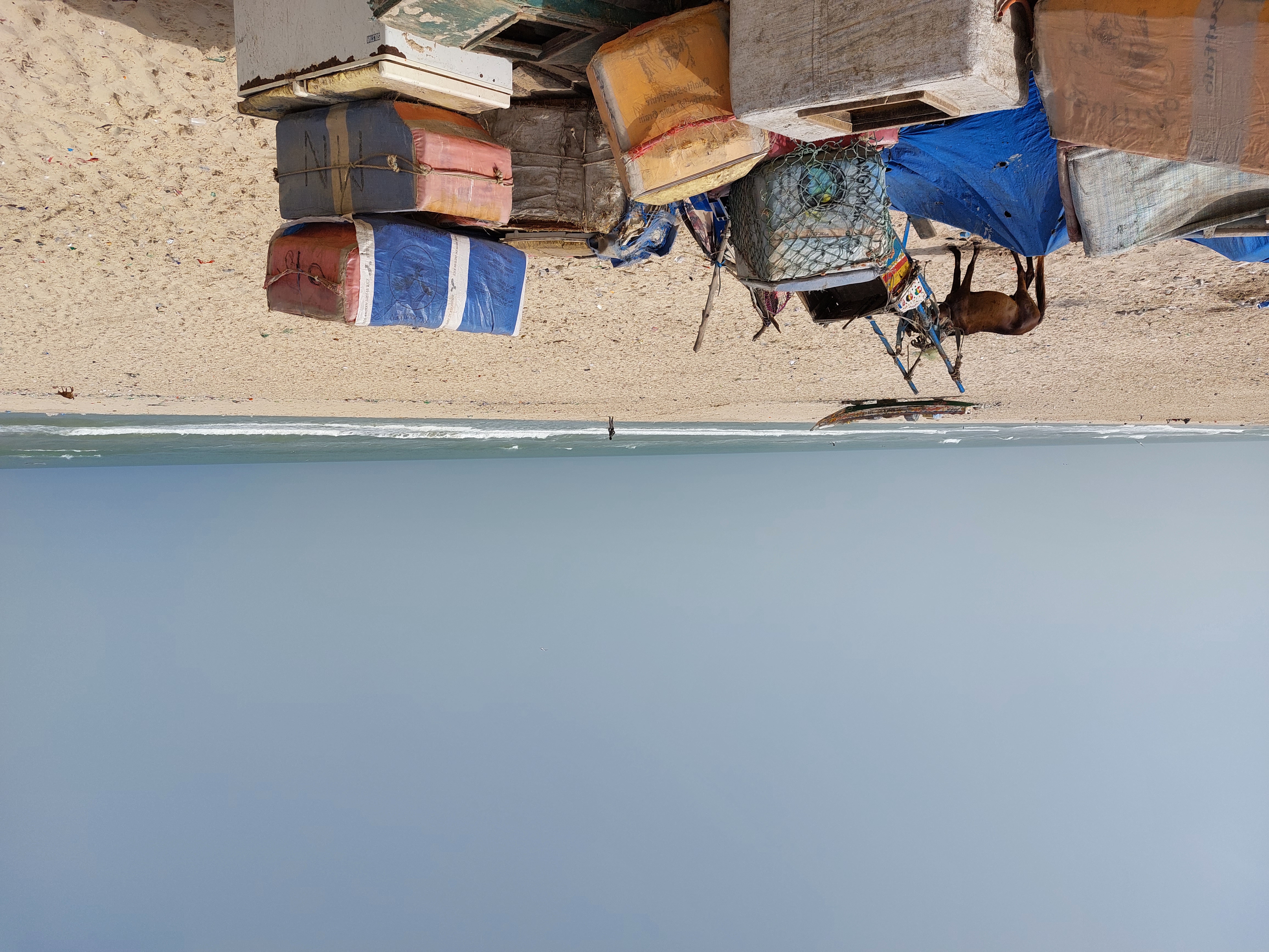 Packaging for travel: boarder travel from Senegal to Mauritania Image